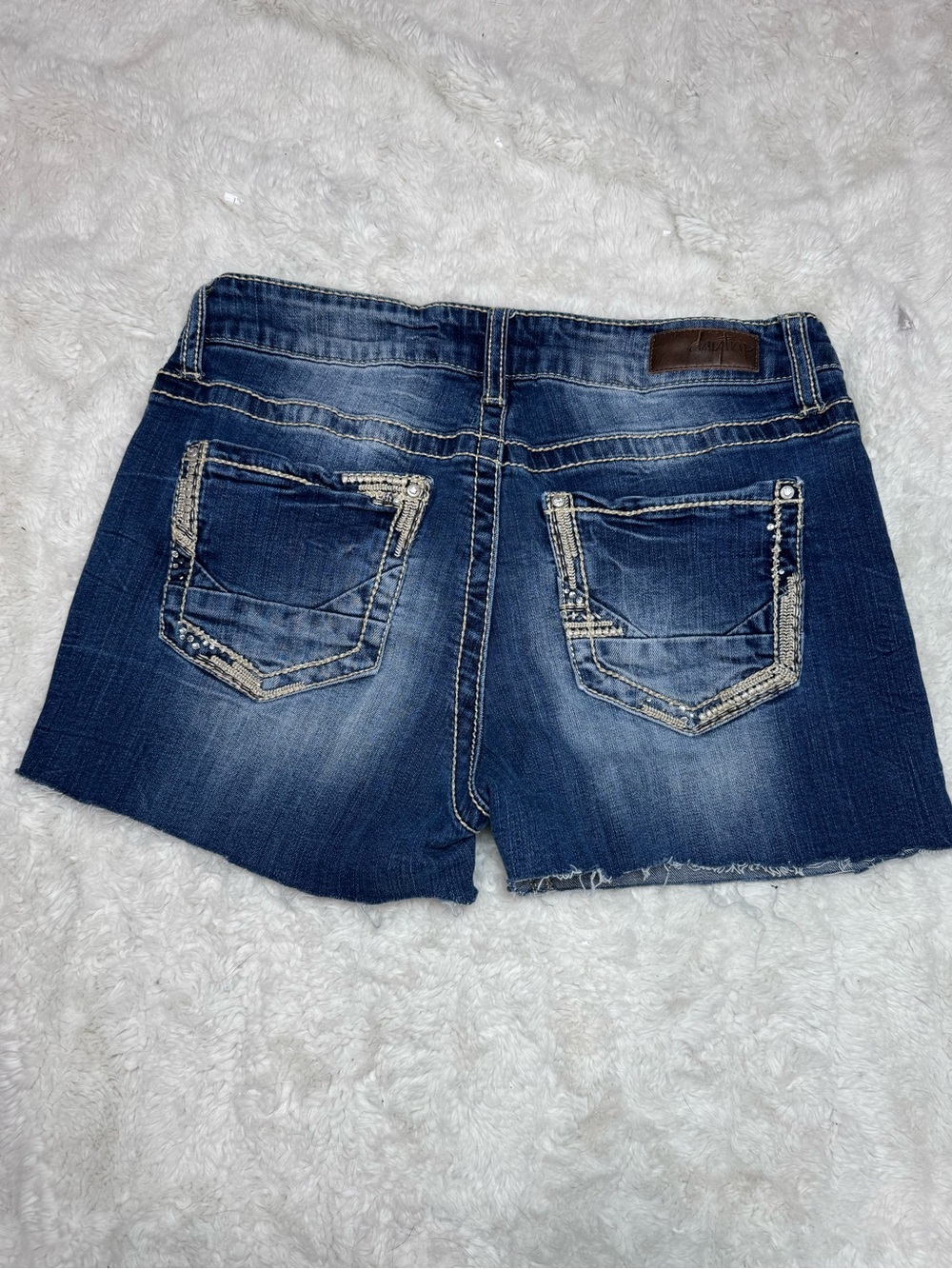 Daytrip Virgo Cut Off Short